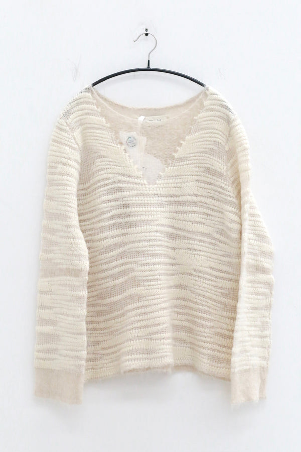 SWAYING 25 Autumn and Winter Irregular Hollow Alpaca Pullover SW-SW25AW1T11C1S2-BAI White